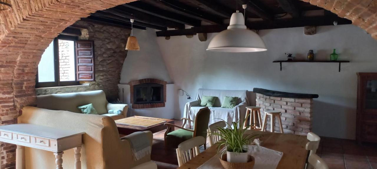 La Fabrica De Targarona Villa Sant Pere de Torello Exterior photo